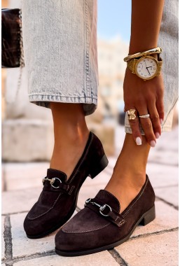 Czekoladowe zamszowe loafersy Grind