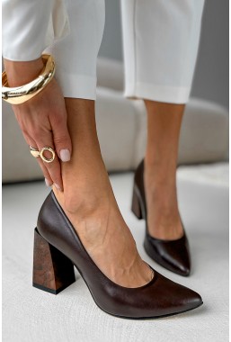 Brązowe czółenka Nolvera