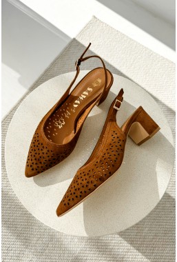 Brązowe zamszowe czółenka Elineva