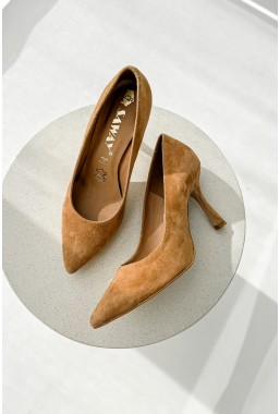 Klasyczne beżowe zamszowe szpilki Savelly