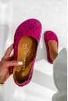 Zamszowe ażurowe baleriny barefoot Zaretta fuksja