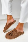 Zamszowe klapki barefoot Clare tabaco