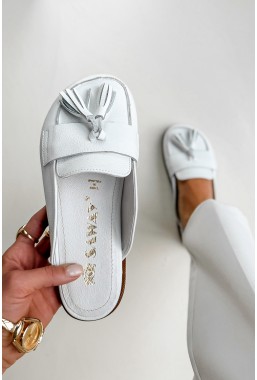Białe klapki barefoot Clare