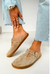 Beżowe zamszowe klapki barefoot Eliave