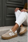Beżowe zamszowe sneakersy Lovera