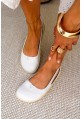 Białe baleriny barefoot Asmaa