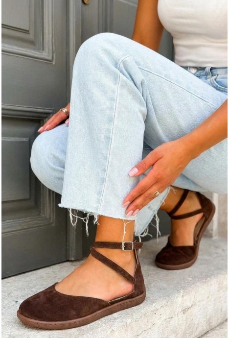 Brązowe zamszowe baleriny barefoot Suzane