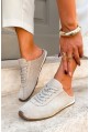 Beżowe zamszowe sneakersy Malida