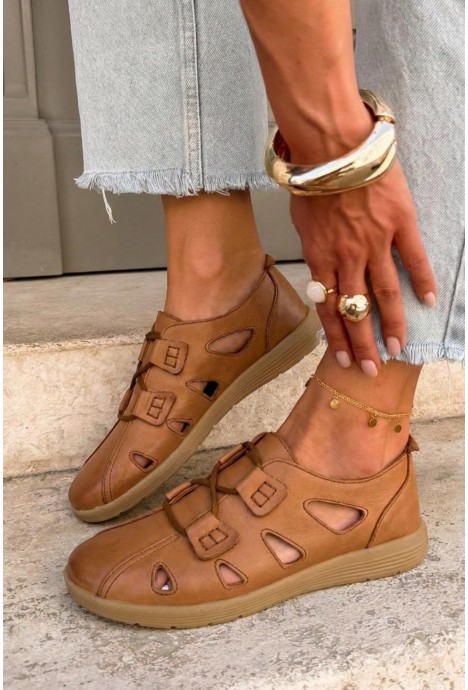 Beżowe trampki Valara