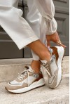 Beżowe sneakersy Julissia