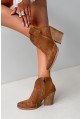 Zamszowe botki Melisandre camel