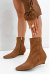 Zamszowe botki Emelia camel