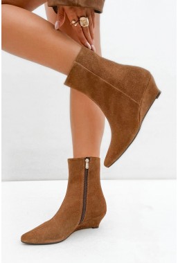 Zamszowe botki Emelia camel