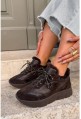 Ciemnobrązowe sneakersy Reloria