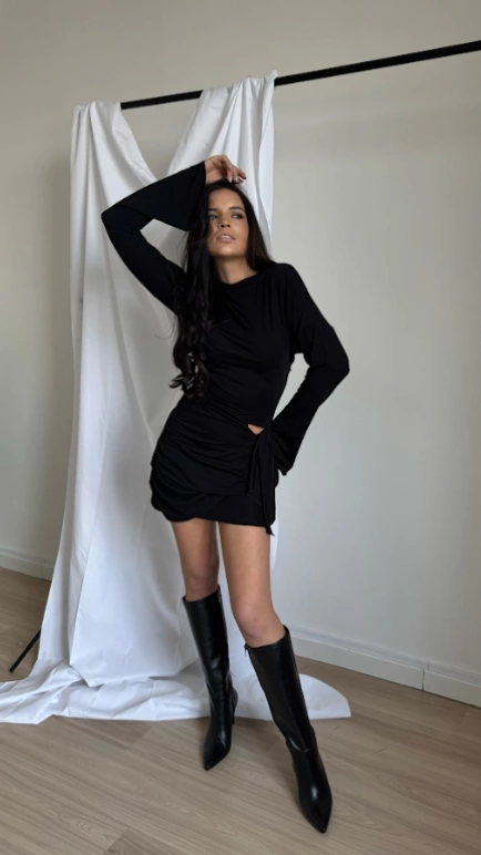 @ladyindresses_